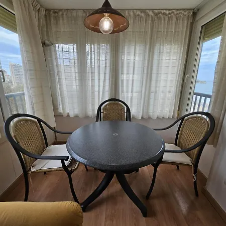 Estudio Miramar Playa 8 If アパート ベニドルム